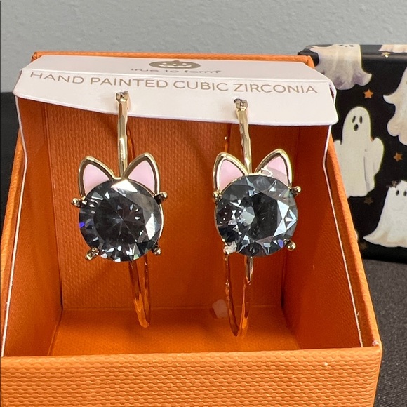 Cat Earrings w/ Cubic Zirconia 🐈⬛ - Picture 3 of 6